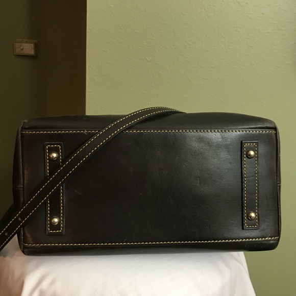 ❌ SOLD ❌Dooney and Bourke - Picture 4 of 8